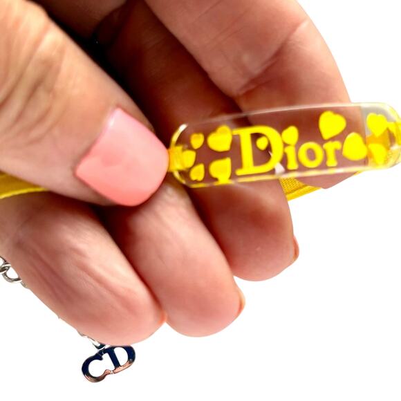 Dior Lucite Heart Logo Bracelet – Y  Ribbon – 2004 Pre-Owned Y2K Edition no box - Picture 3 of 4